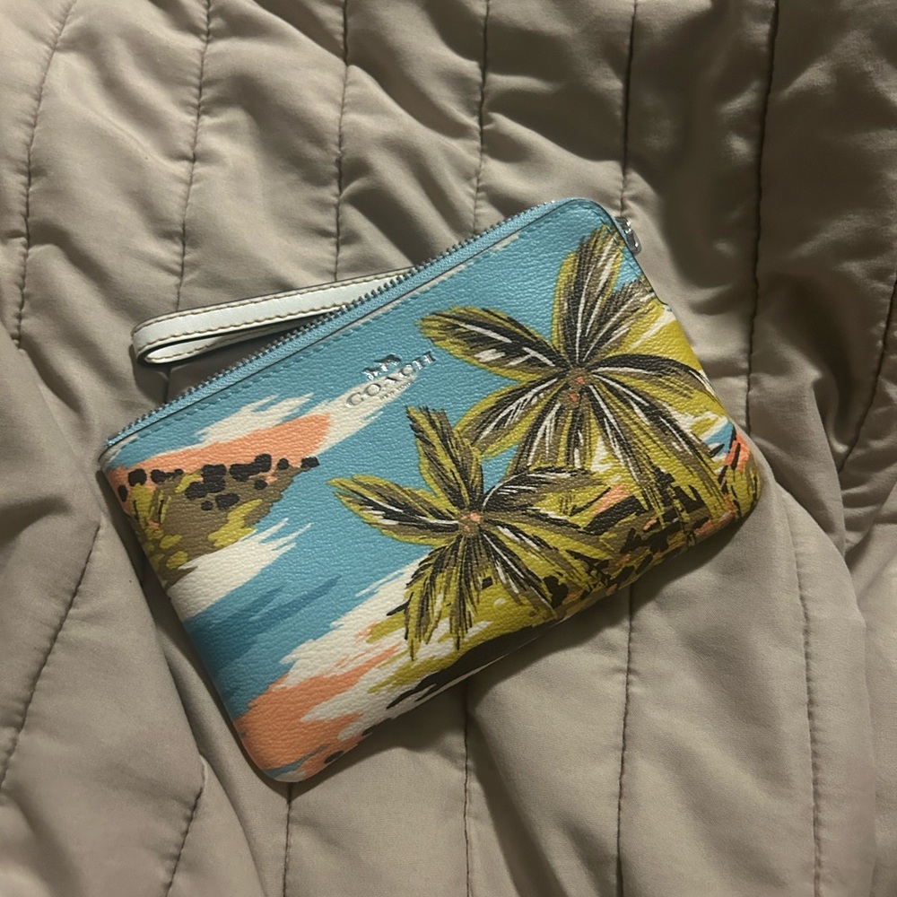 Coach Summer Wristlet